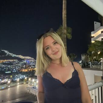 Chloe